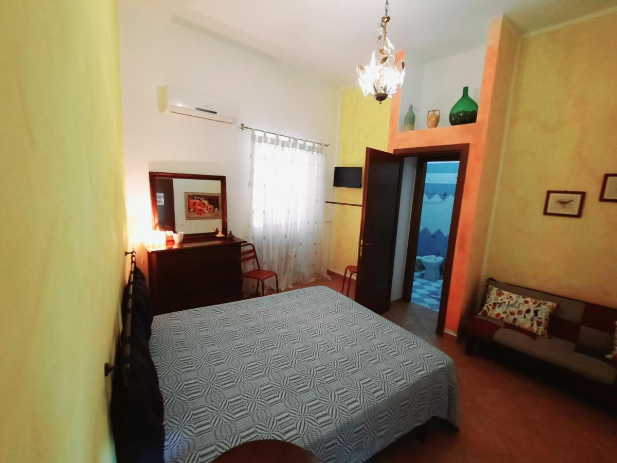 パレルモ ノストラ カーサ スイート Bed & Breakfast エクステリア 写真