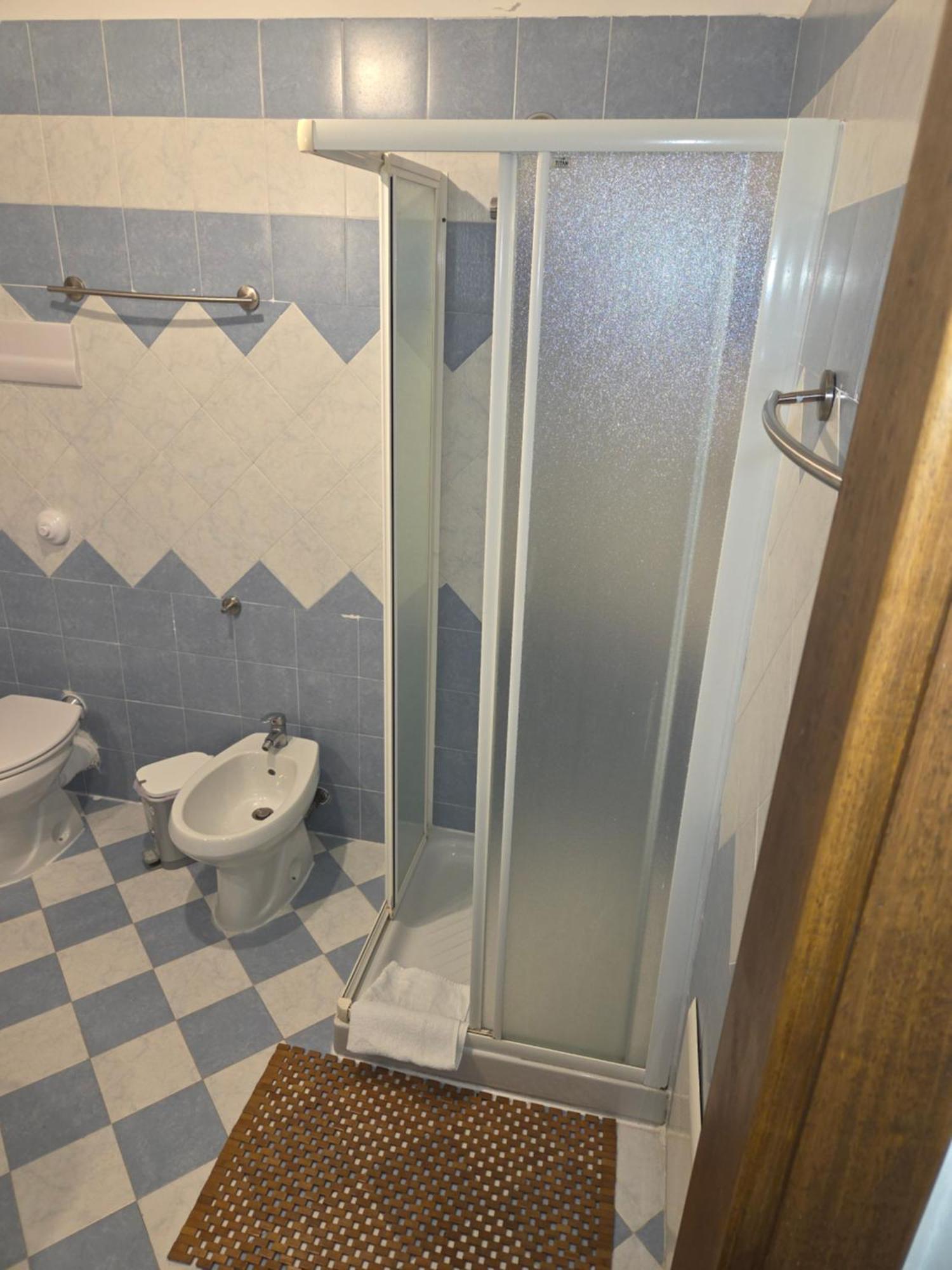 パレルモ ノストラ カーサ スイート Bed & Breakfast エクステリア 写真