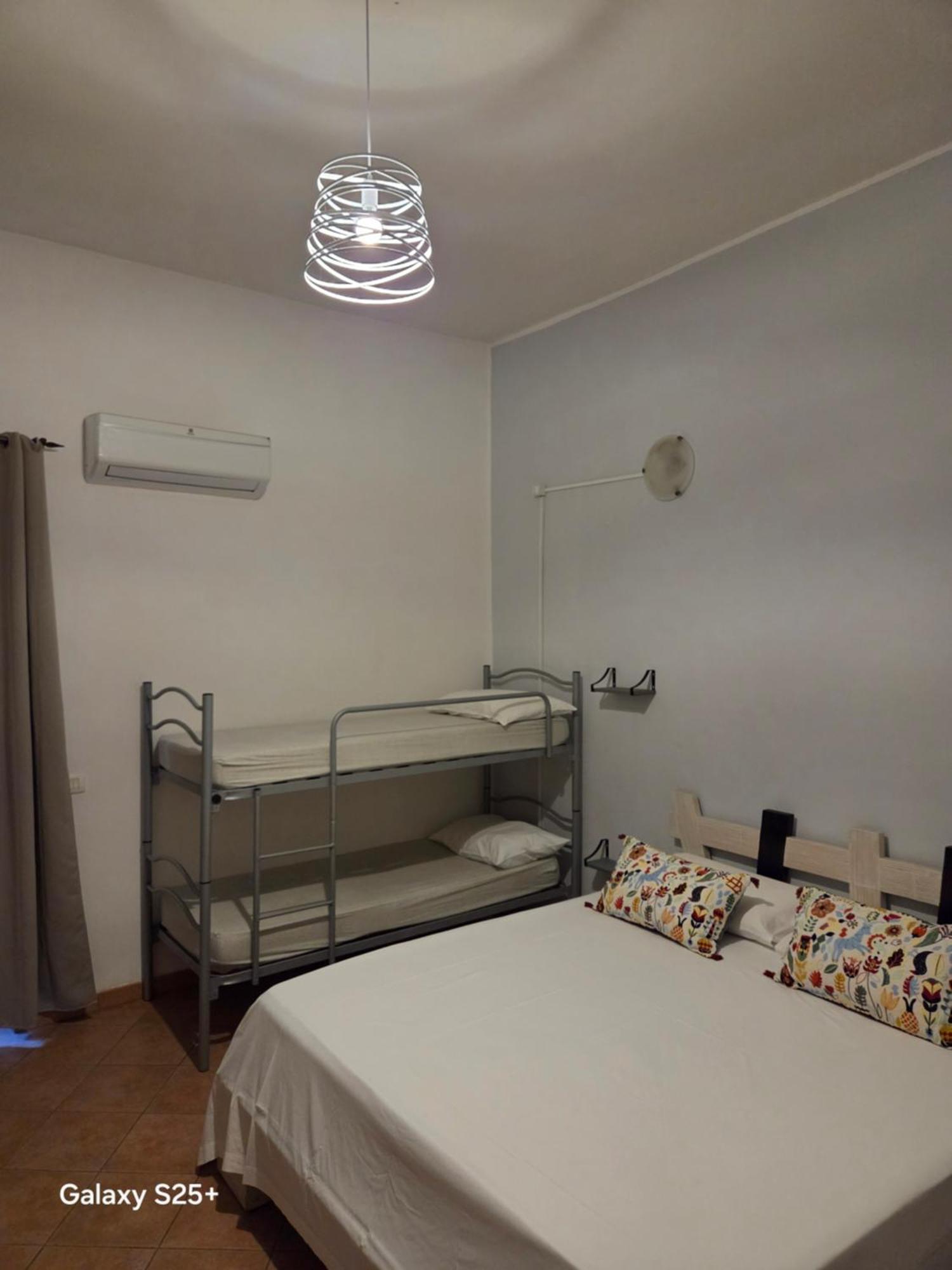 パレルモ ノストラ カーサ スイート Bed & Breakfast エクステリア 写真