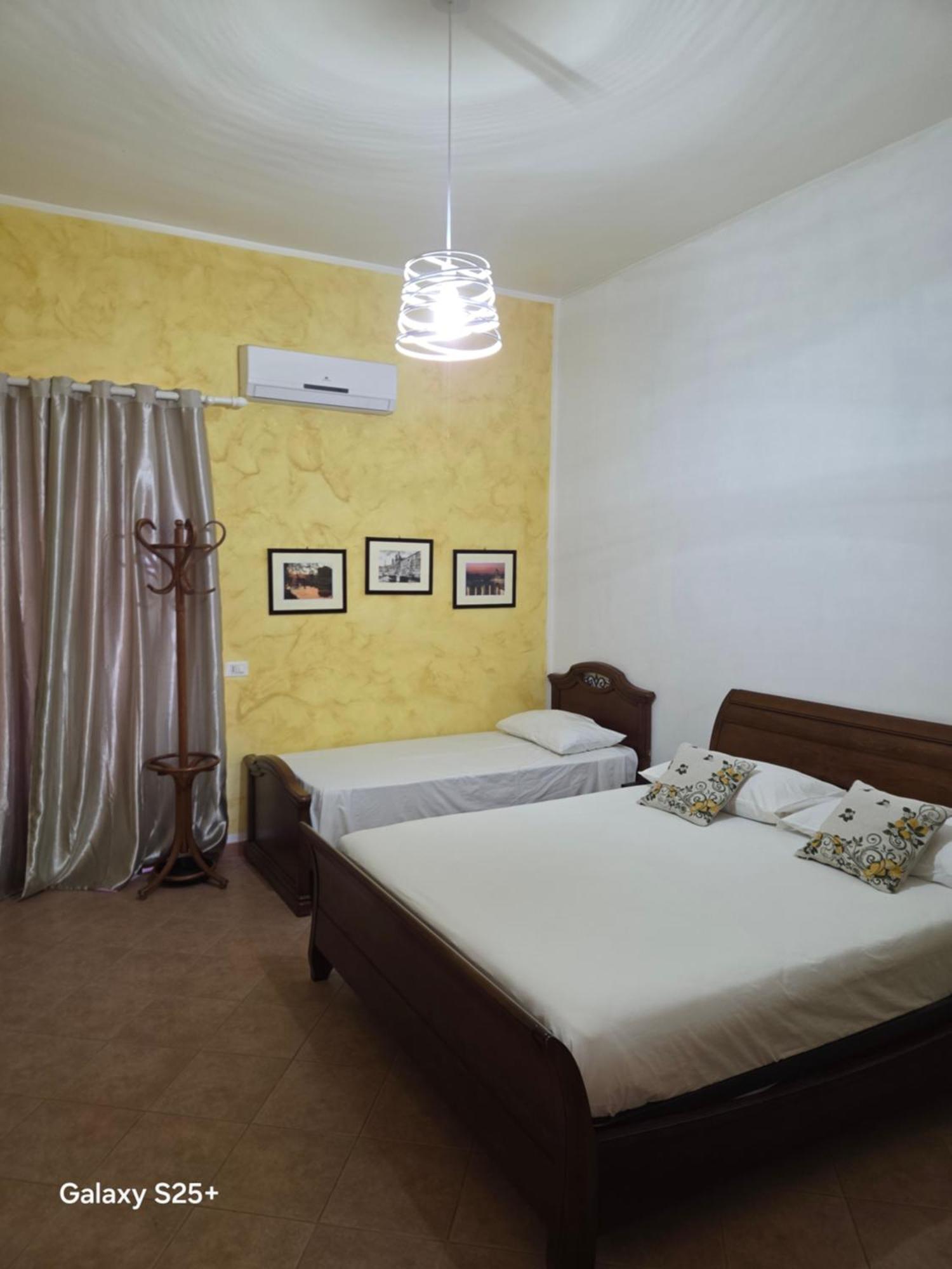 パレルモ ノストラ カーサ スイート Bed & Breakfast エクステリア 写真